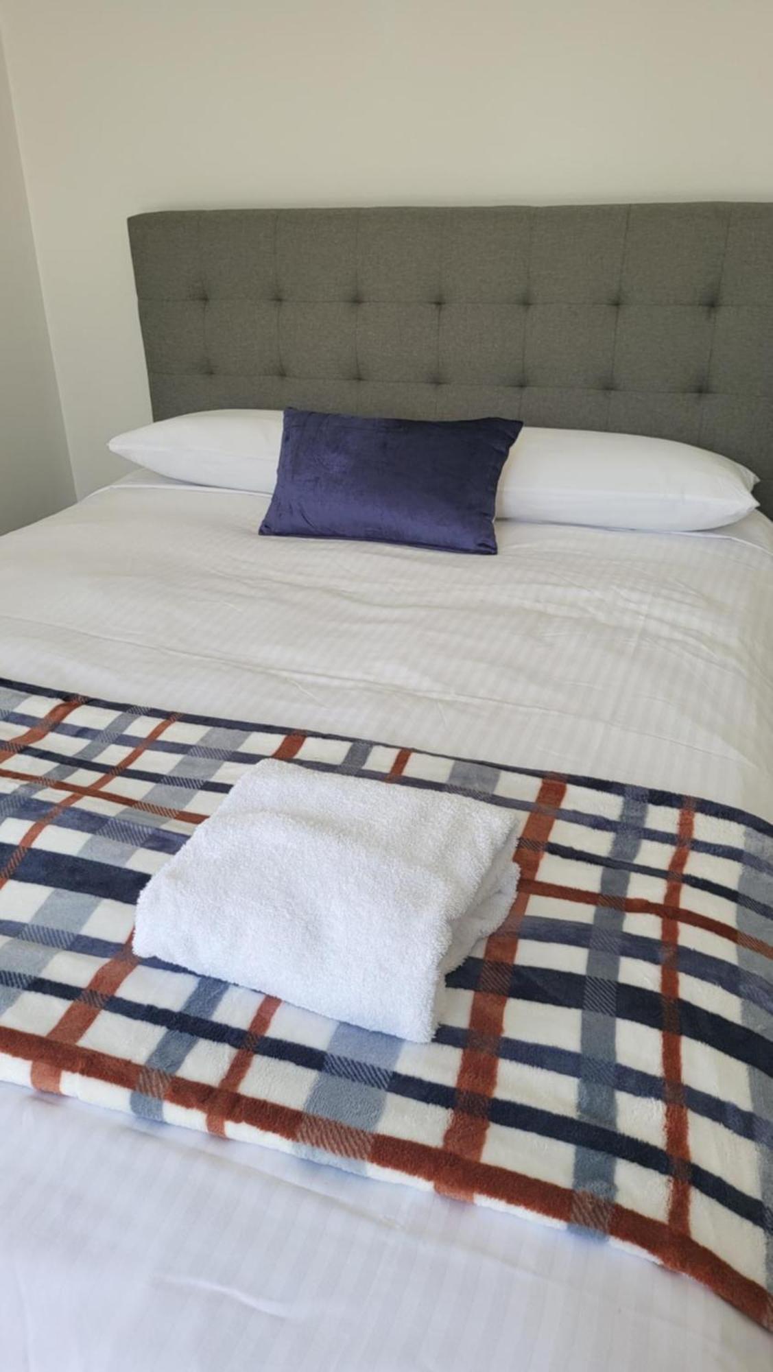 Husky 19 Beautifully Appointed Apartments - Great Location - In The Heart Of Husky Huskisson Extérieur photo