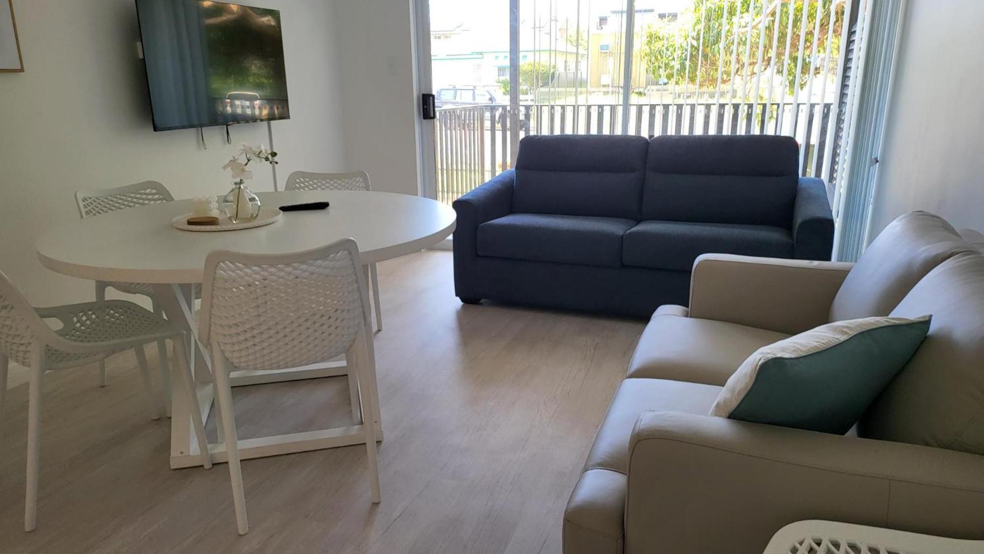 Husky 19 Beautifully Appointed Apartments - Great Location - In The Heart Of Husky Huskisson Extérieur photo